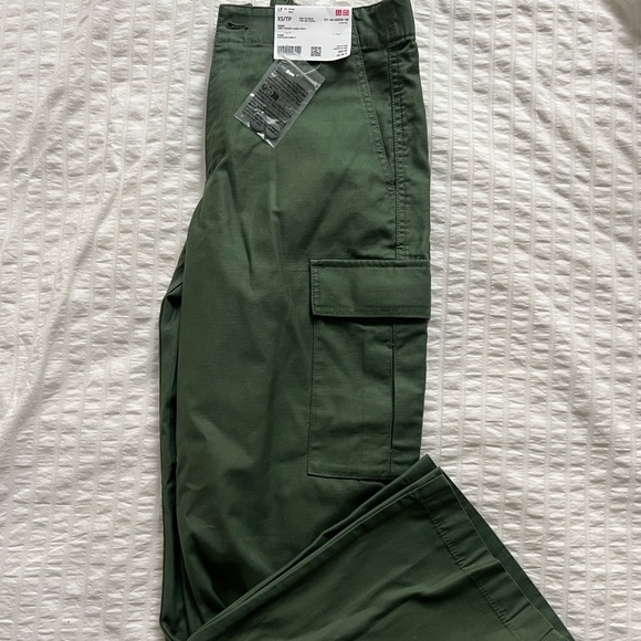 Wide Straight Cargo Pants - Picture 1 of 3